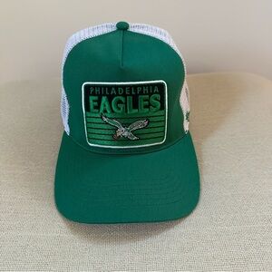 47 Philadelphia Eagles Trucker Hat OSFA Snapback